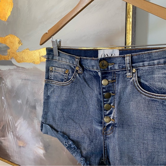 ⏱️24 HR SALE⏱️ One Teaspoon Shorts - Picture 3 of 6